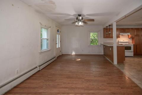 3 West St, Easthampton, MA 01027 photo 16