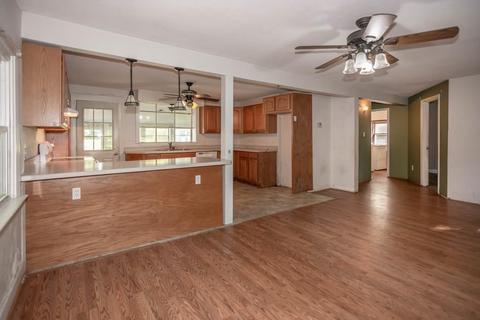 3 West St, Easthampton, MA 01027 photo 18