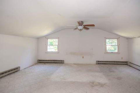 3 West St, Easthampton, MA 01027 photo 27