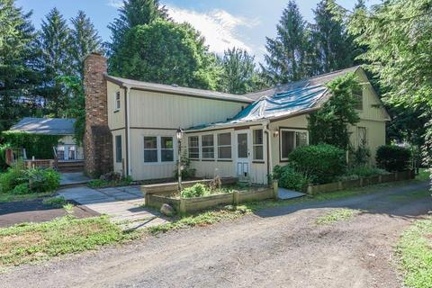 3 West St, Easthampton, MA 01027 photo 4