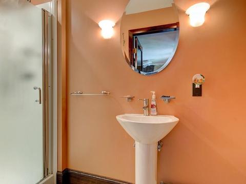 27 Mohawk St, Danvers, MA 01923 photo 7