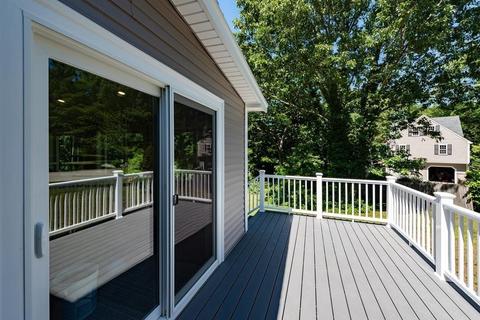10 Windsor Dr, Hingham, MA 02043 photo 17