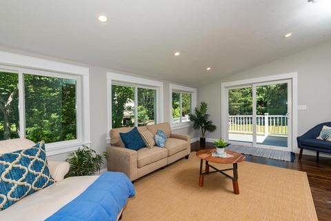 10 Windsor Dr, Hingham, MA 02043 photo 5