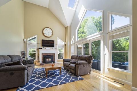 7 Goss Pond Rd, Upton, MA 01568 photo 18