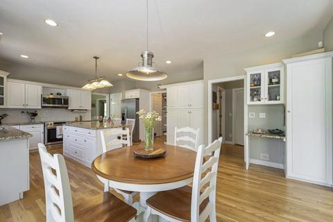 7 Goss Pond Rd, Upton, MA 01568 photo 13
