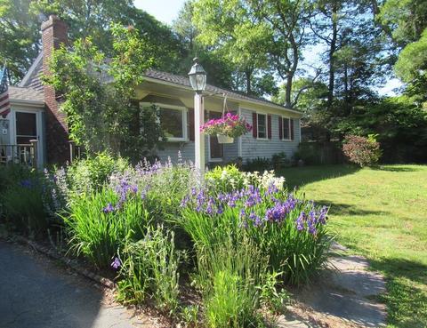 63 Knotty Pine Ln, Barnstable, MA 02632 photo 2