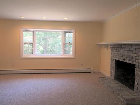 63 Knotty Pine Ln, Barnstable, MA 02632 photo 4