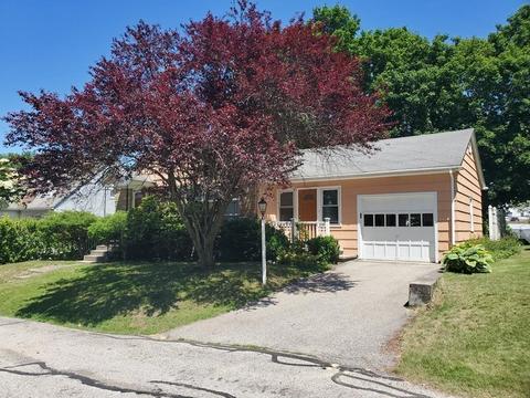 423 High St, Webster, MA 01570 photo 2