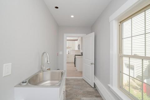 18 Millett St, Gloucester, MA 01930 photo 6