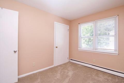 27 Martin St, Springfield, MA 01108 photo 24