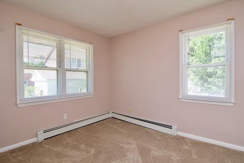27 Martin St, Springfield, MA 01108 photo 26