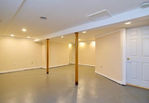 27 Martin St, Springfield, MA 01108 photo 32