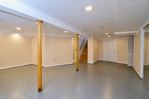 27 Martin St, Springfield, MA 01108 photo 31
