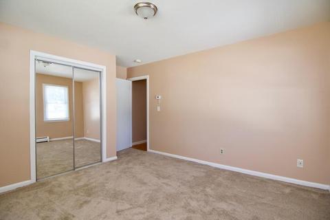 27 Martin St, Springfield, MA 01108 photo 18