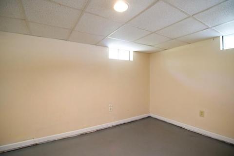27 Martin St, Springfield, MA 01108 photo 33