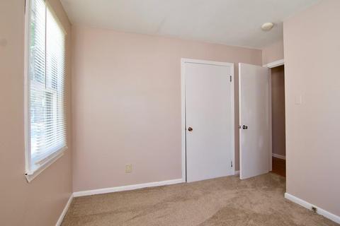 27 Martin St, Springfield, MA 01108 photo 27
