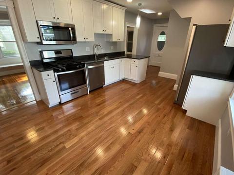 49 Bridge St, Beverly, MA 01915 photo 3