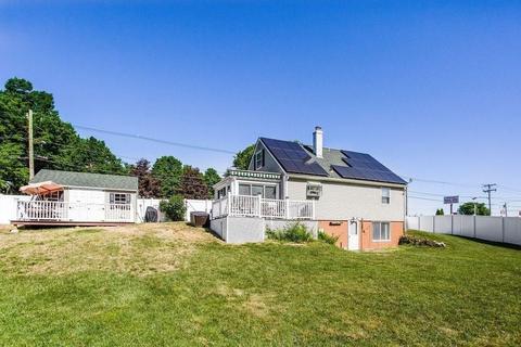 489 Cooley St, Springfield, MA 01128 photo 10