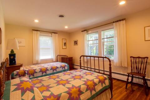 27 Mackintosh Ave, Needham, MA 02492 photo 10