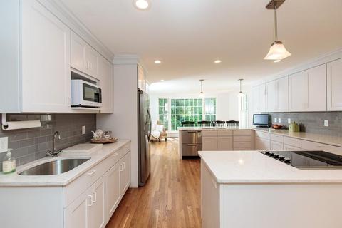 723 Charles River St, Needham, MA 02492 photo 5