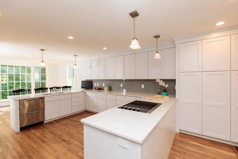 723 Charles River St, Needham, MA 02492 photo 4