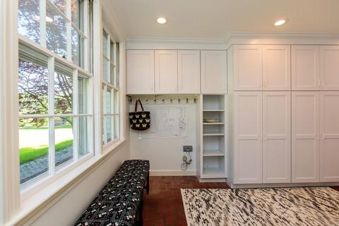 723 Charles River St, Needham, MA 02492 photo 2