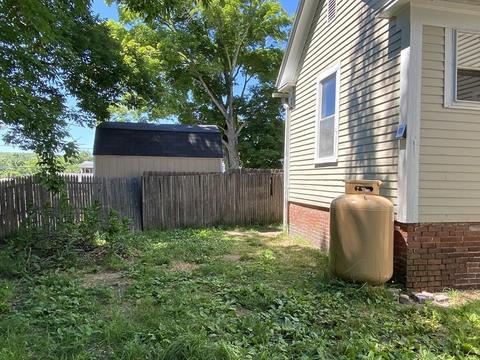 30 High St, Ware, MA 01082 photo 4