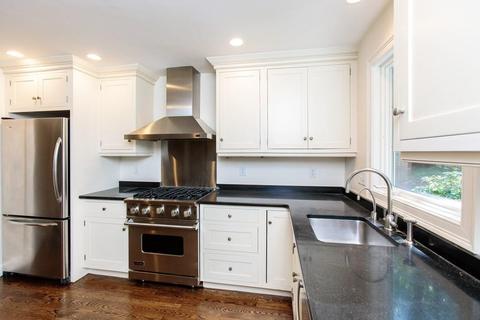 2 Barnstable Rd, Wellesley, MA 02481 photo 10