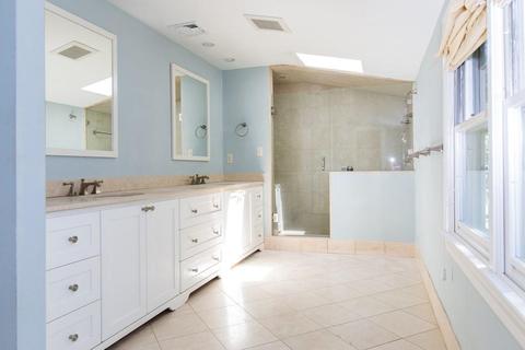 2 Barnstable Rd, Wellesley, MA 02481 photo 17