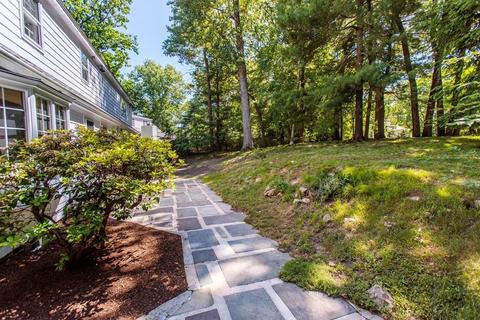 2 Barnstable Rd, Wellesley, MA 02481 photo 31