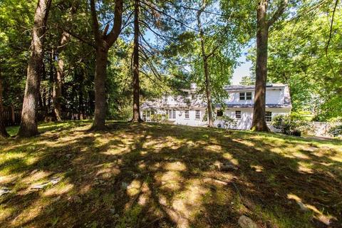 2 Barnstable Rd, Wellesley, MA 02481 photo 30