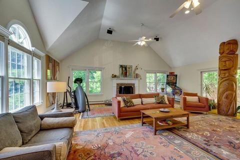 65 Wachusett Rd, Needham, MA 02492 photo 10