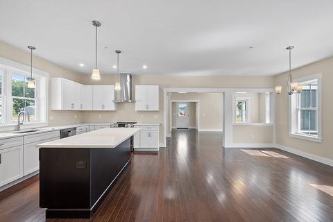 6 Bradley Cir, Devens, MA 01434 photo 3