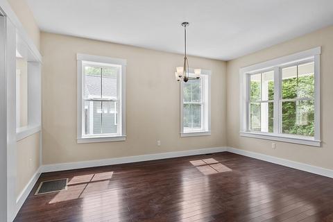 6 Bradley Cir, Devens, MA 01434 photo 18