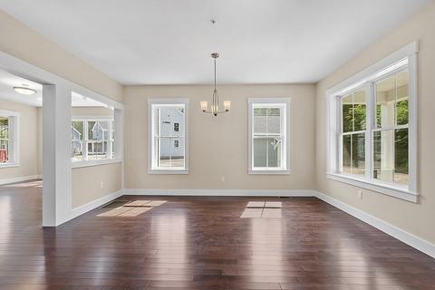 6 Bradley Cir, Devens, MA 01434 photo 17