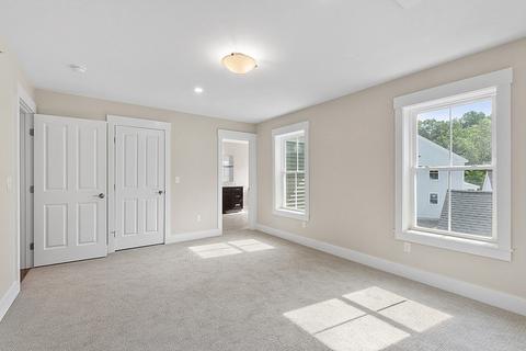 6 Bradley Cir, Devens, MA 01434 photo 32