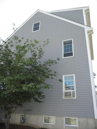 576 Anthony St, Fall River, MA 02721 photo 6