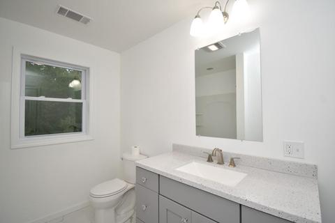 52 Kingoke, Springfield, MA 01129 photo 24
