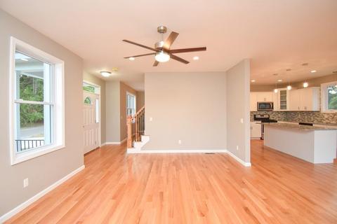52 Kingoke, Springfield, MA 01129 photo 3