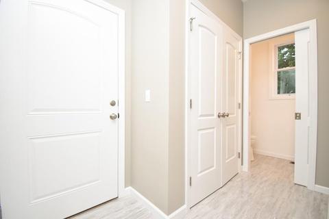 52 Kingoke, Springfield, MA 01129 photo 13