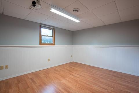 200 Ellendale Cir, Springfield, MA 01128 photo 17