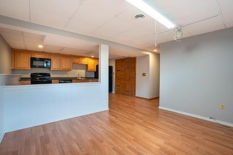 200 Ellendale Cir, Springfield, MA 01128 photo 18