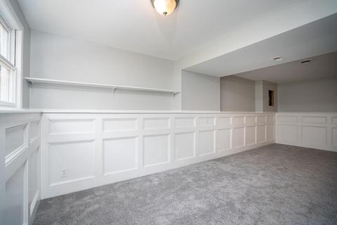 200 Ellendale Cir, Springfield, MA 01128 photo 25
