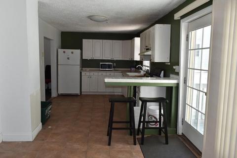 11 Willow St, Lowell, MA 01852 photo 6
