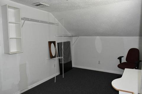 11 Willow St, Lowell, MA 01852 photo 24