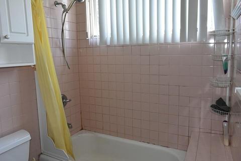 11 Willow St, Lowell, MA 01852 photo 26