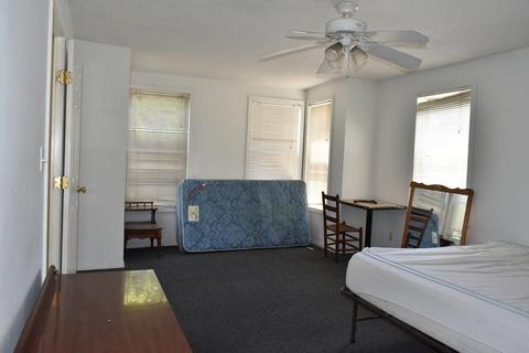 11 Willow St, Lowell, MA 01852 photo 8