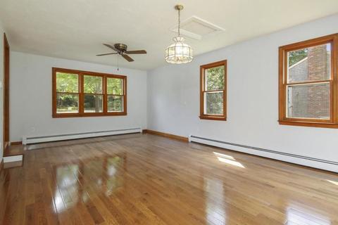 725 Old Stage Rd, Barnstable, MA 02632 photo 8