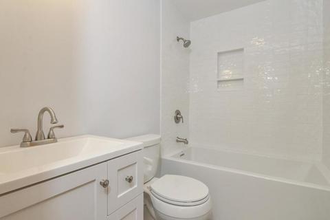 725 Old Stage Rd, Barnstable, MA 02632 photo 9