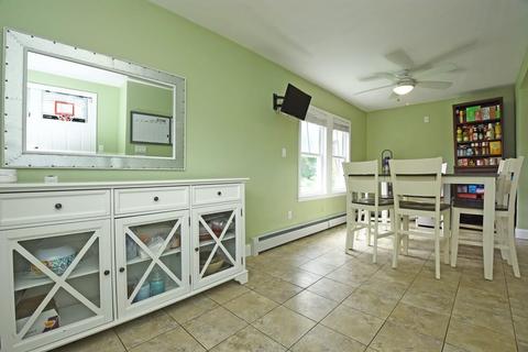 92 Kenberma Rd, Worcester, MA 01604 photo 4